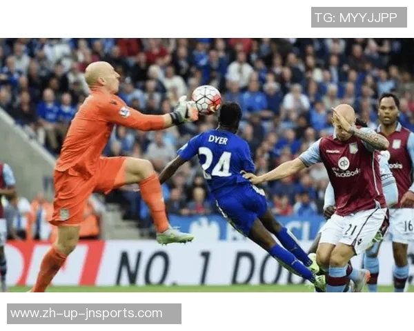 荷甲激战格拉夫夏普对决赫拉克莱斯争夺胜利的关键时刻分析